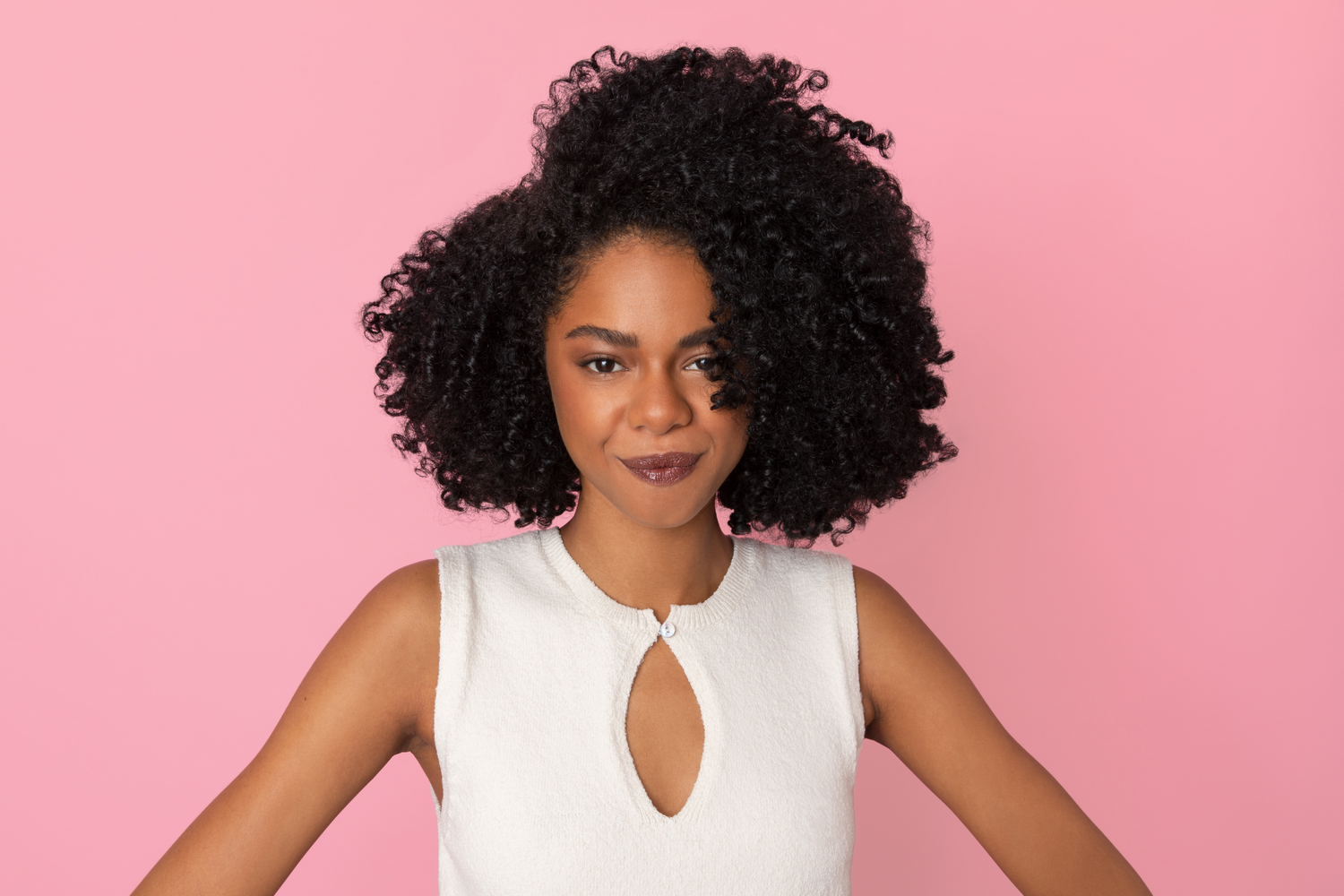 Techniques and products to diffuse curly hair